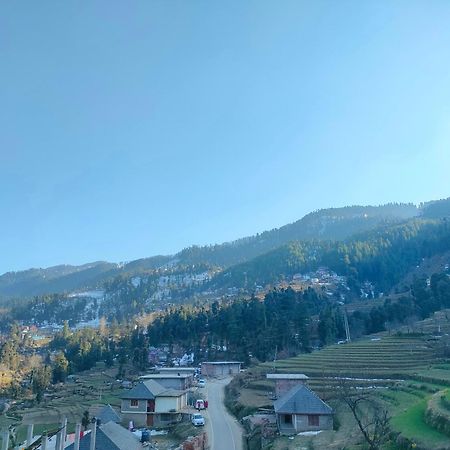 Hotel Cozy Haven Mandi Bagian luar foto
