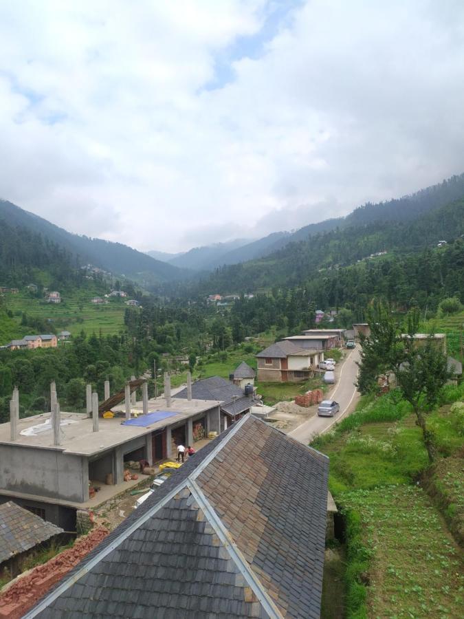 Hotel Cozy Haven Mandi Bagian luar foto