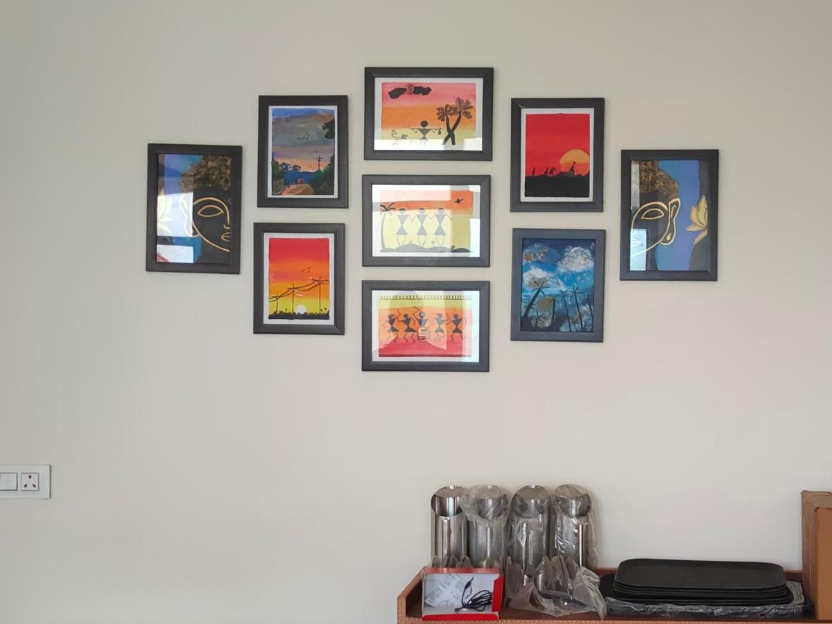 Hotel Cozy Haven Mandi Bagian luar foto