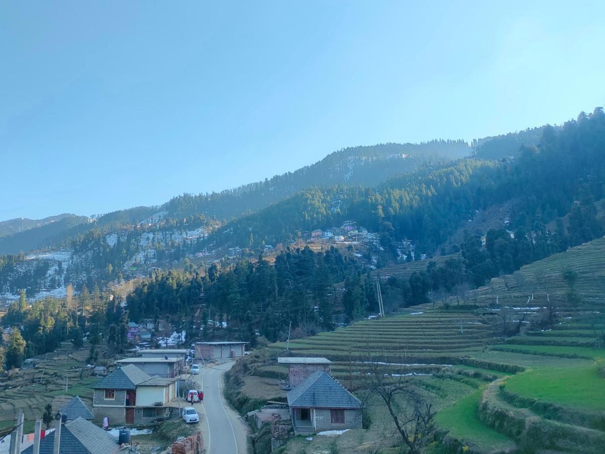 Hotel Cozy Haven Mandi Bagian luar foto